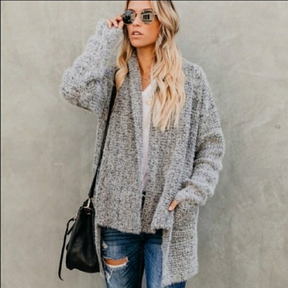 ❌SOLD❌NWT. Oversized Cardigan. - Picture 2 of 8